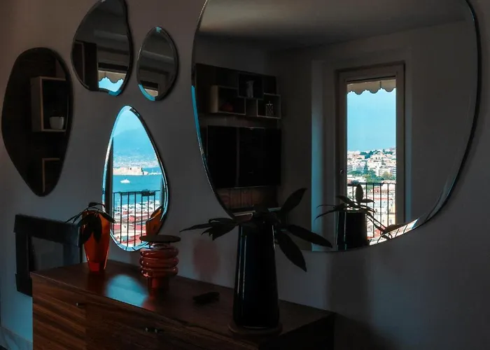 아파트 S. Antonio A Posillipo *